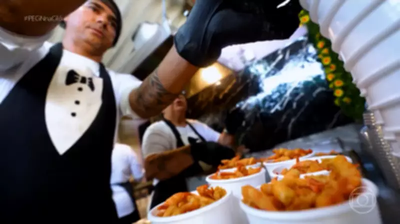 Camarão no copo e milho gourmet: empreendedores lucram com alta do verão nas praias