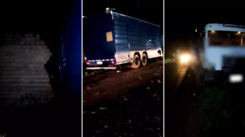 Caminhão desvia de cachorro morto, colide com carro e derruba muro em acidente no Piauí