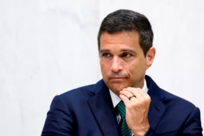 Campos Neto pode responder por omissão no caso Banco Master, com rombo de R$ 50 bilhões