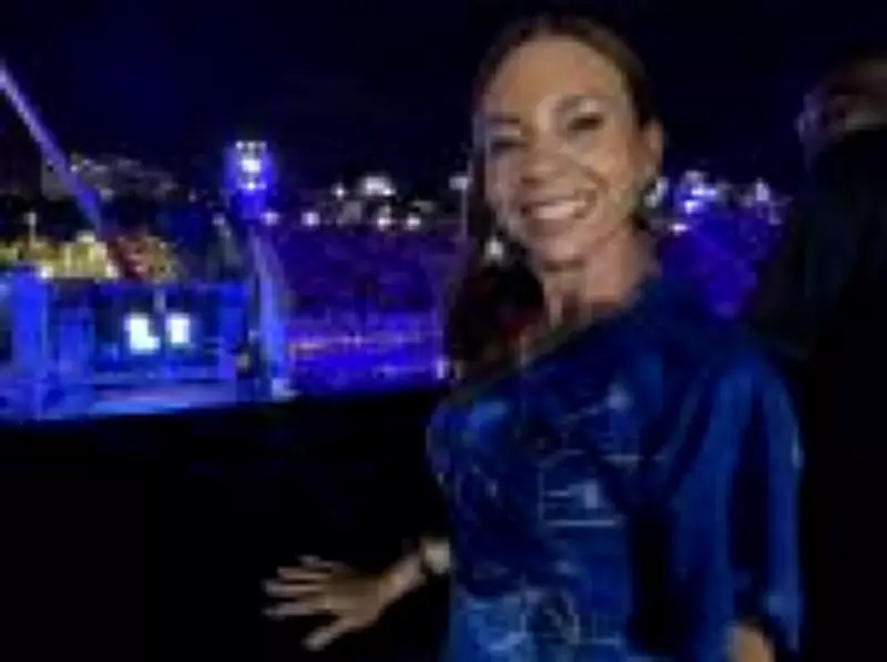 Carla Marins, de 'Três Graças', revela que foi ao sambódromo para ver Lula