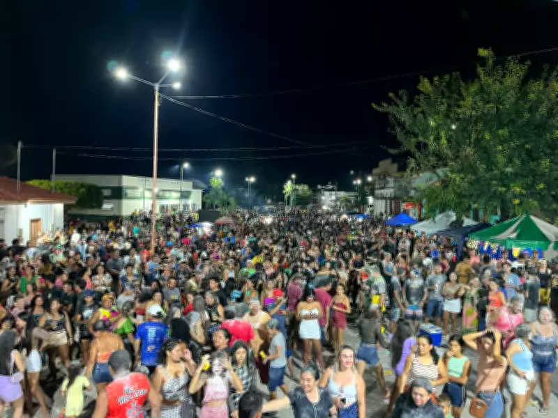 Carnapovo 2026 em Terra Santa: Festa Popular do Baixo Amazonas Inicia com Tema 'Vem ser Feliz'
