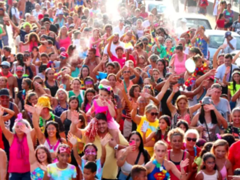 Carnaval 2026 de Itanhaém começa nesta sexta-feira com programação diversificada