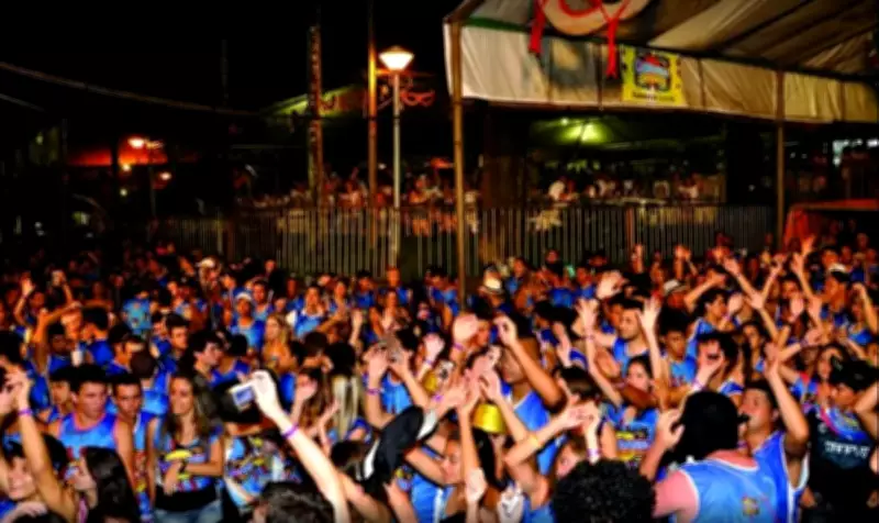 Carnaval 2026 em Caconde: Demônios da Garoa e Banda New York agitam folia gratuita