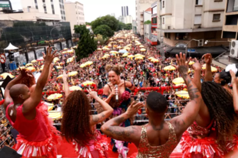 Carnaval 2026 em São Paulo: Segurança melhora, mas organização falha com superlotação e cortes