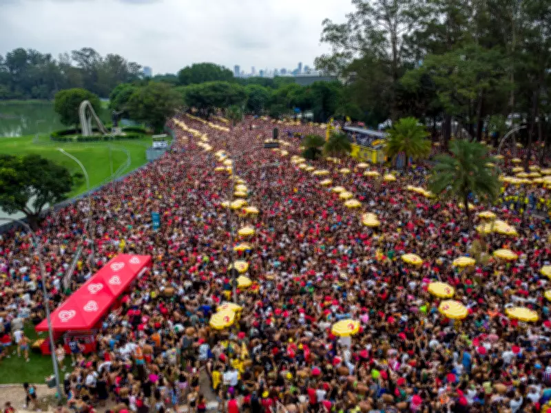 Carnaval 2026: entenda se é feriado, dia normal ou ponto facultativo nas capitais