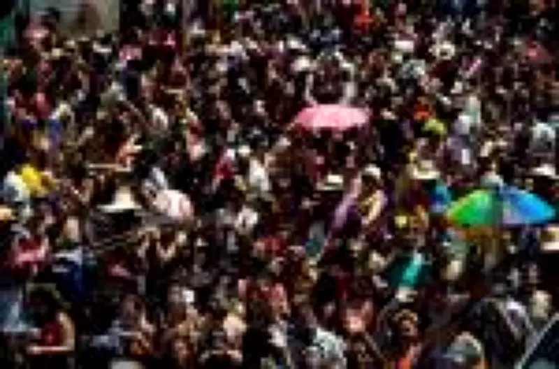 Carnaval 2026 no Rio: CET-Rio divulga interdições de trânsito para este sábado