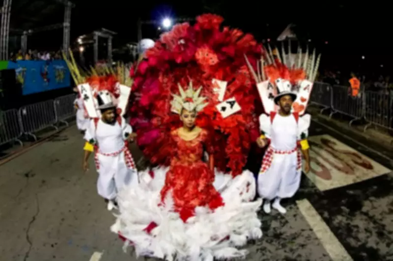 Carnaval de Belo Horizonte inicia desfiles gratuitos na Praça da Estação