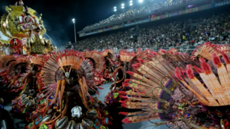Carnaval de São Paulo 2026: atrasos, tecnologia e homenagens marcam primeira noite