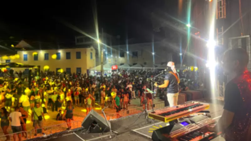 Carnaval em Grão Mogol une tradição, música e belezas naturais em Minas Gerais