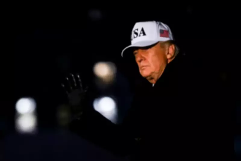 Casa Branca exclui vídeo racista de Trump com Obamas como macacos