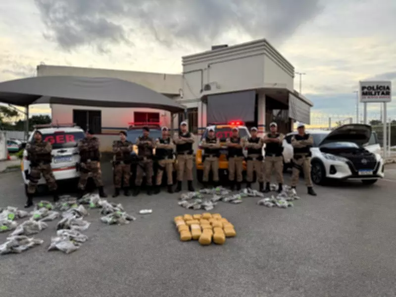 Casal é preso com quase 400 pacotes de maconha e skank na MG-050 em Divinópolis