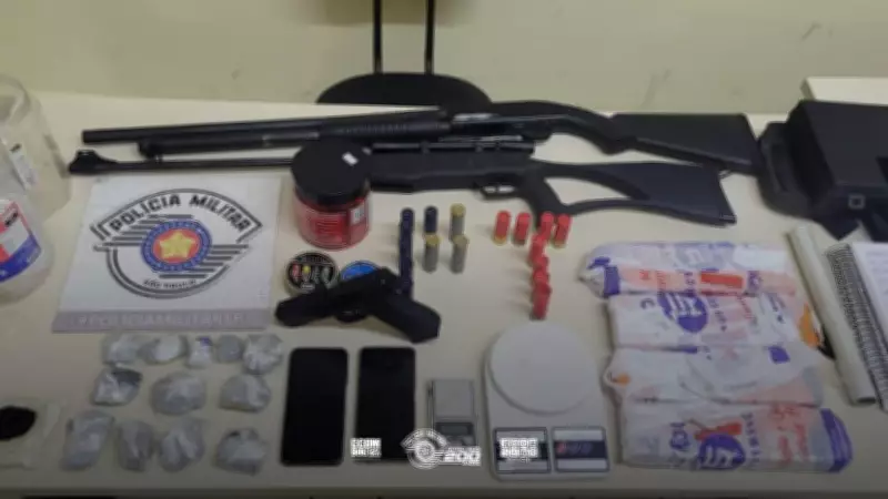 Casal e filho são presos por tráfico de drogas em Avaré, SP; família dividia funções