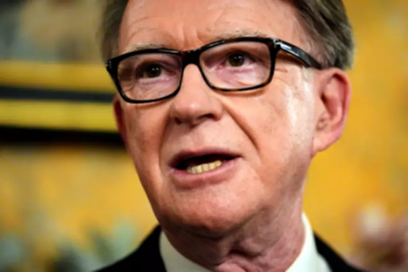 Caso Epstein: Polícia britânica cumpre mandados em endereços de Peter Mandelson