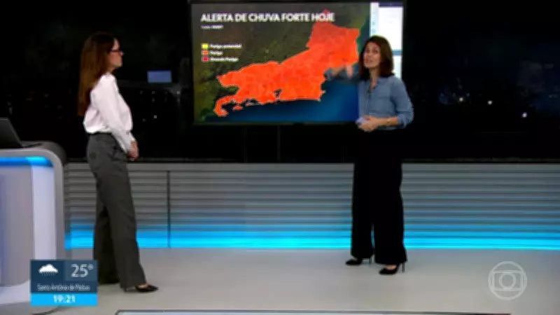 Choque elétrico em alagamento de Copacabana deixa duas vítimas com ferimentos moderados
