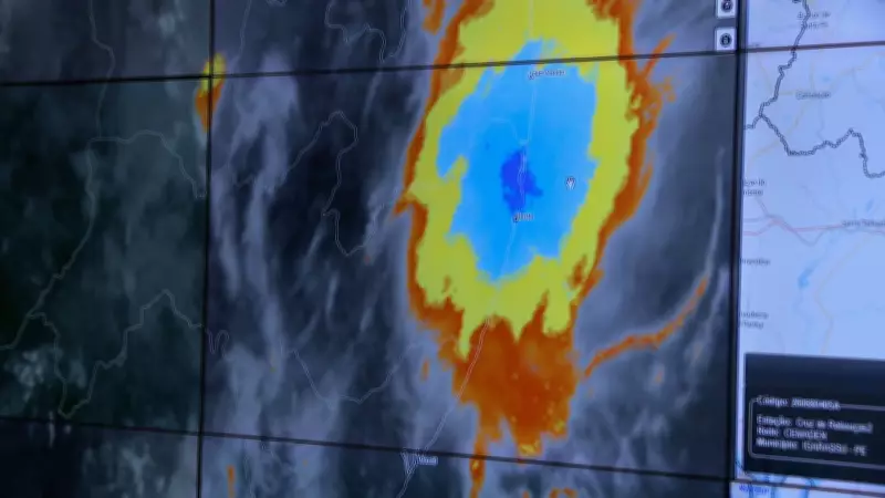 Chuva deve persistir no Carnaval de Recife e Olinda, segundo previsão da Apac