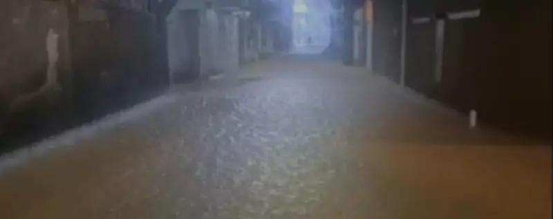 Chuva intensa em Angra dos Reis provoca deslizamentos e deixa 375 desalojados