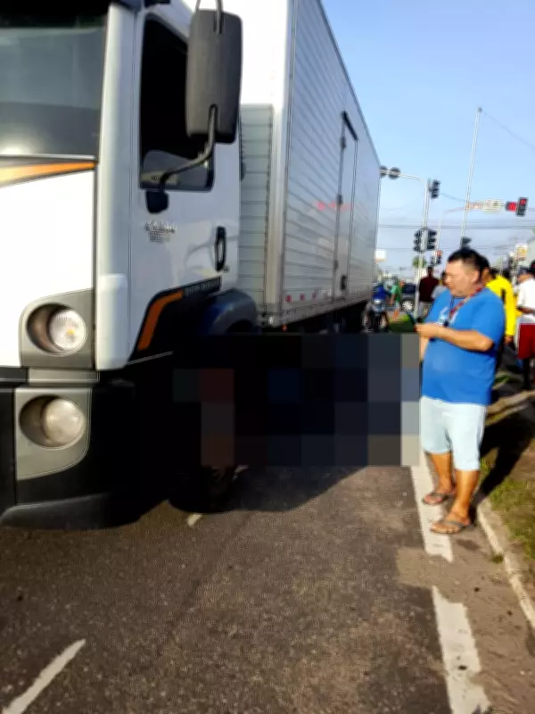 Ciclista morre atropelado por caminhão na BR-316 em Castanhal, Pará