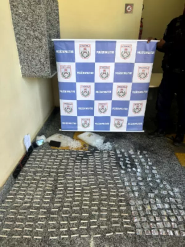 Cinco homens são presos com drogas em operação policial em Vassouras, RJ