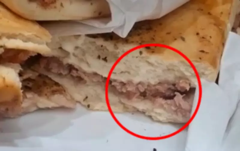 Cliente encontra larvas em salgado de lanchonete na rodoviária de Sorocaba, SP