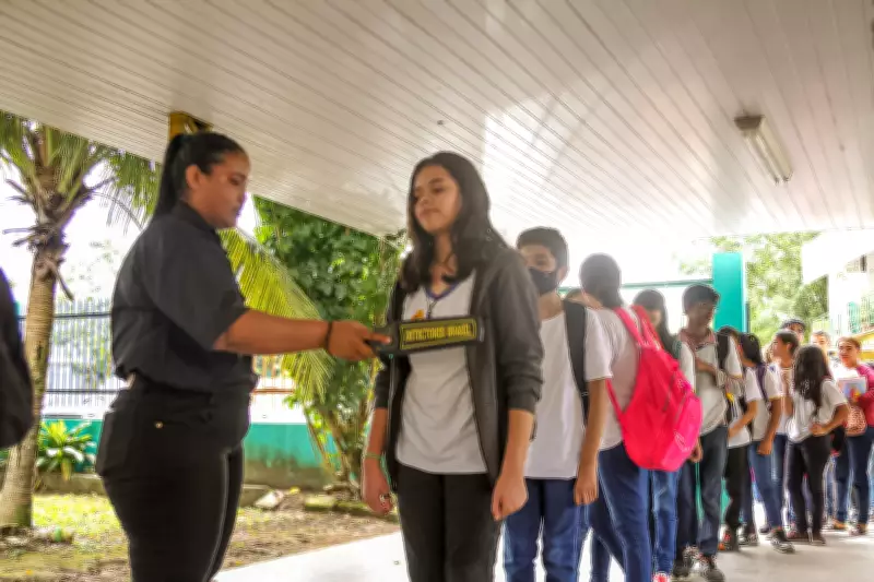 Câmara de Ourinhos aprova obrigatoriedade de detectores de metal em escolas