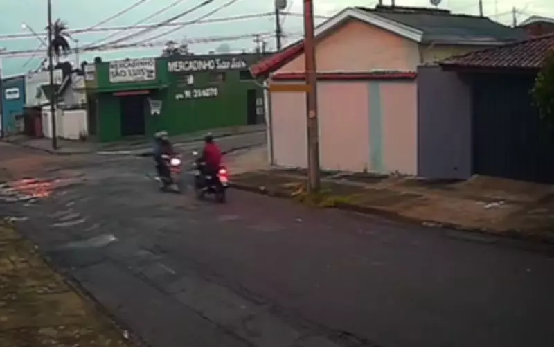 Colisão frontal entre motos deixa três feridos, um em estado grave, em Franca, SP
