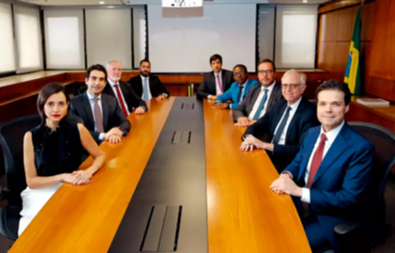 Copom divide mercado sobre início de cortes na Selic: expectativas divergem