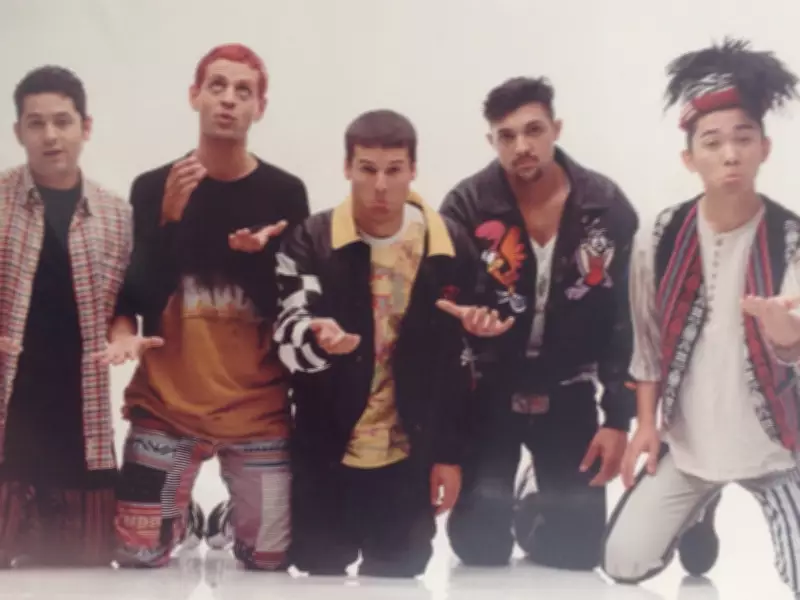 Corpos dos Mamonas Assassinas serão exumados para memorial com árvores em Guarulhos