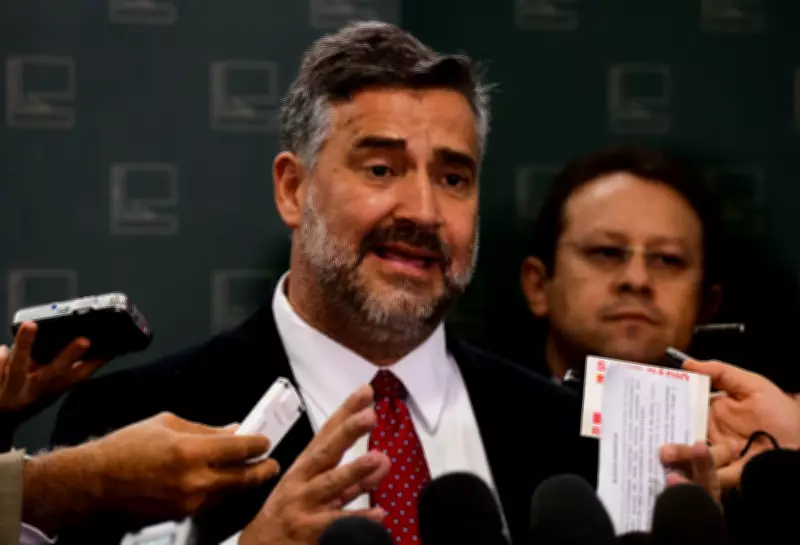 CPMI do INSS aprova quebra de sigilo de Lulinha e convoca André Moura em meio a tumulto