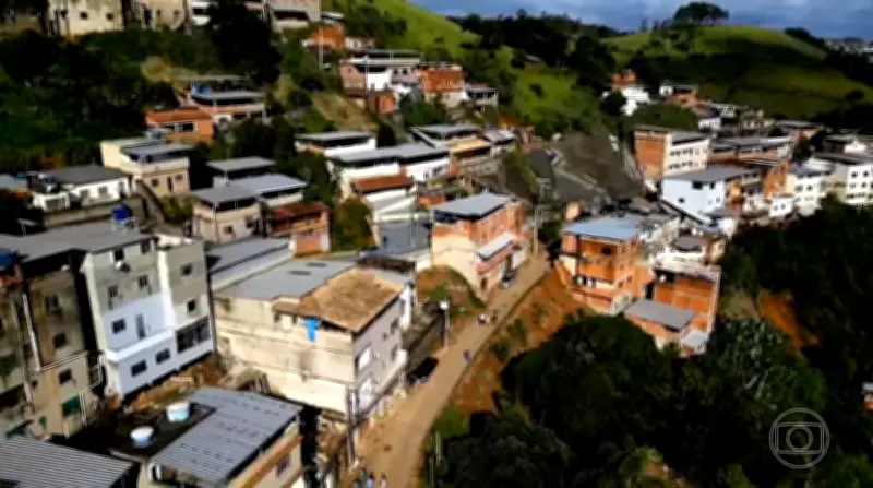 Crescimento desordenado e falta de fiscalização agravam tragédia em Juiz de Fora