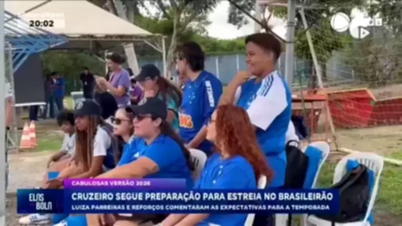 Cruzeiro feminino intensifica preparação para estreia no Brasileirão com torcida presente