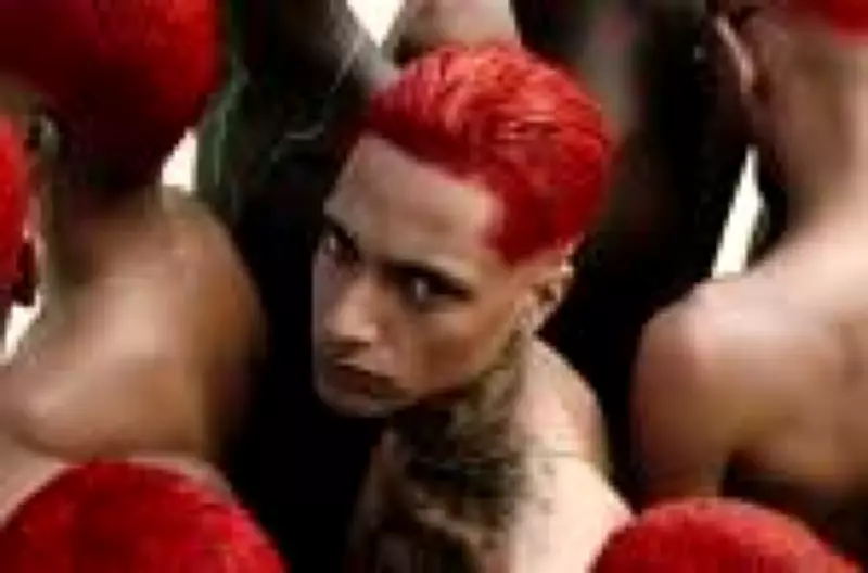 Defesa de Oruam apresenta laudo psíquico; rapper é foragido da Justiça