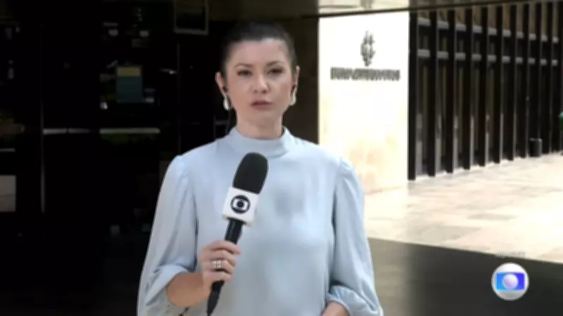 Defesa de servidora da Receita pede retirada de tornozeleira e acesso a e-mails no STF