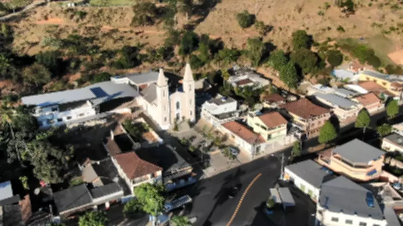 Delegado é preso por importunação sexual de adolescente em festa de Carnaval no ES