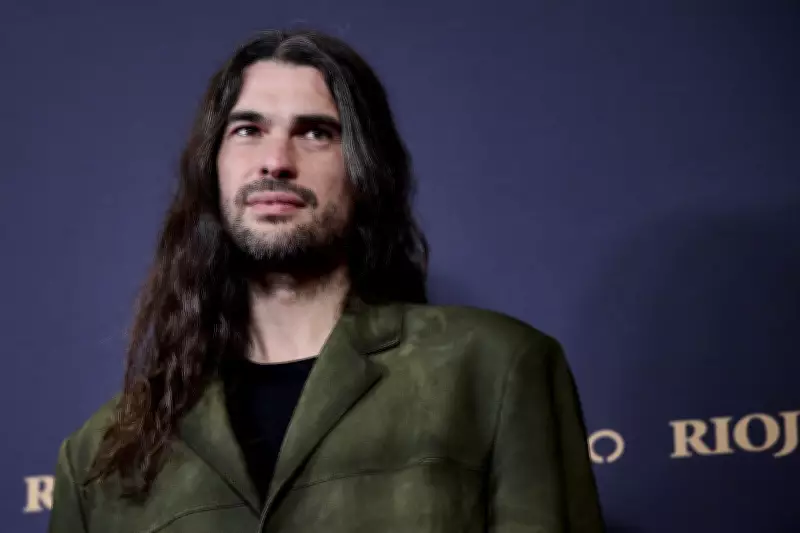 Diretor de 'Sirât' se desculpa após fala polêmica sobre Brasil no Oscar