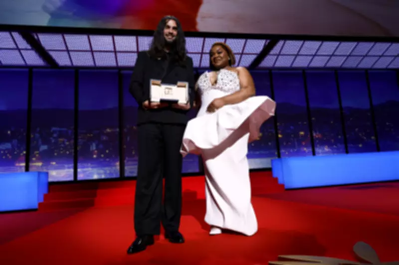 Diretor Oliver Laxe se desculpa após piada sobre votantes brasileiros no Oscar causar revolta