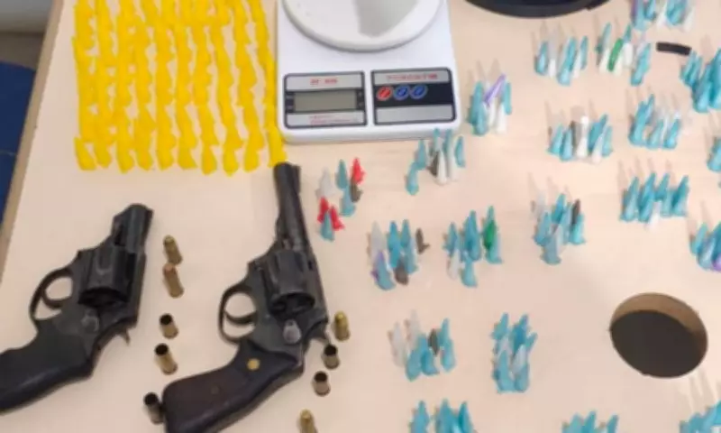 Dois Suspeitos Morrem e Outro é Preso Após Confronto com PM em Lauro de Freitas