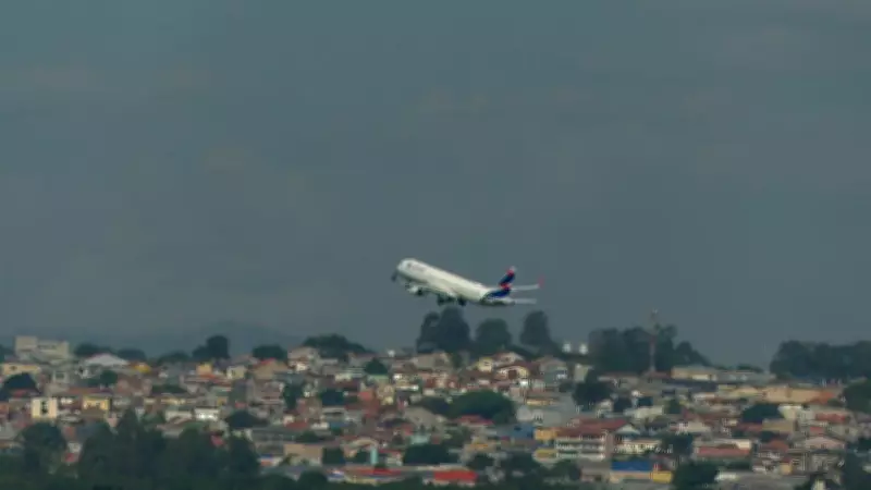 Drones causam caos aéreo em São Paulo com cancelamento de dezenas de voos