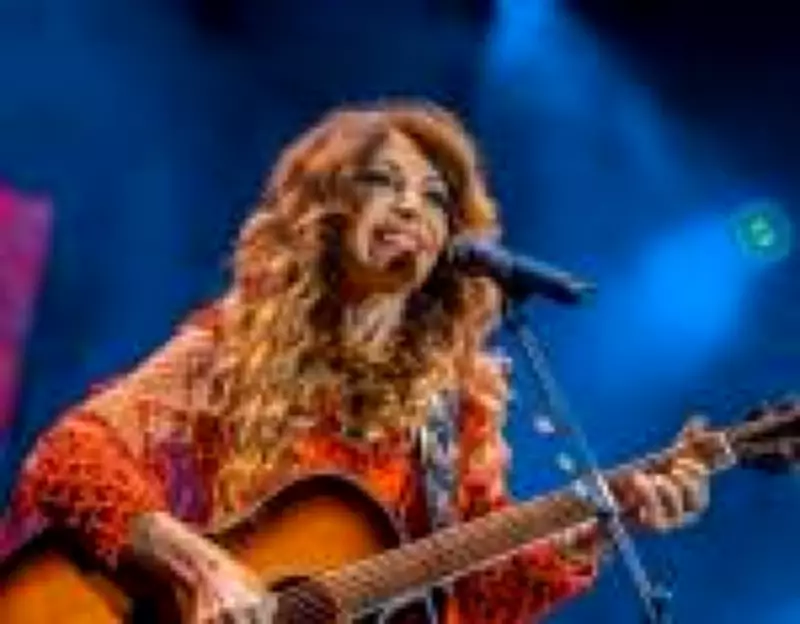 Elba Ramalho causa polêmica ao comentar sobre recepção da governadora Raquel Lyra em show