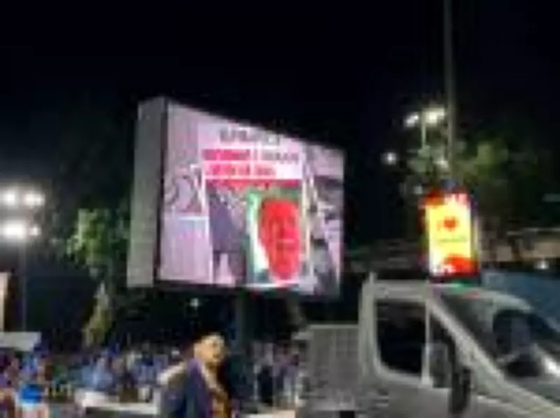 Escola de samba exclui Bolsonaro de enredo sobre Lula para evitar crime eleitoral