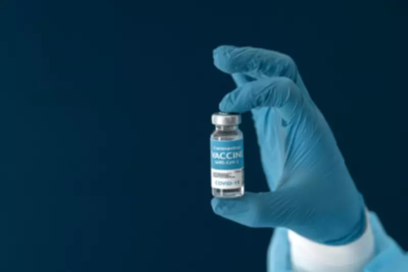 FDA apoia vacinas de mRNA mas defende corte de financiamento público para pesquisas