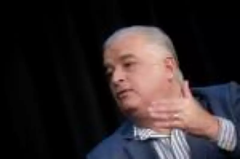 França analisa cenário eleitoral: Flávio Bolsonaro teria menos força que o pai contra Lula