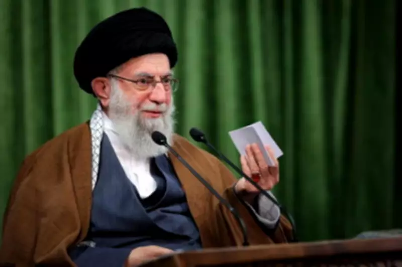 Funcionário israelense confirma morte de Ali Khamenei em ataque inicial