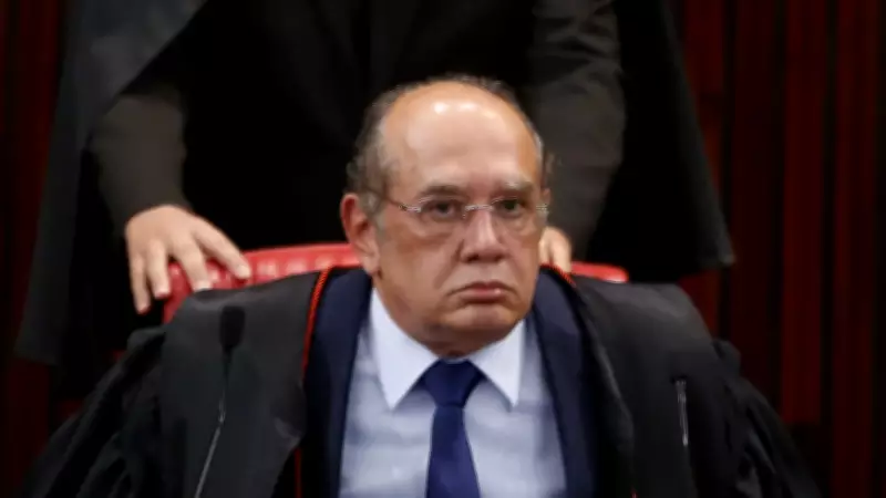 Gilmar Mendes libera pagamento de penduricalhos por 45 dias com alerta contra burlas