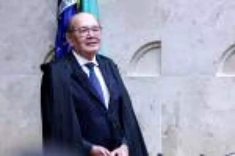 Gilmar Mendes suspende pagamentos de penduricalhos no Judiciário e MP, exigindo lei do Congresso