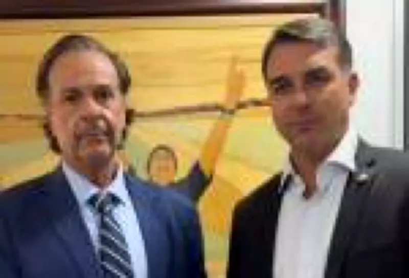 Gilson Machado enfrenta resistência no Podemos para apoiar Flávio Bolsonaro