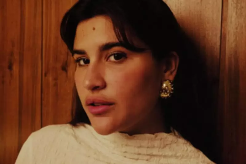 Giulia Costa, filha de Flávia Alessandra, revela diagnóstico de dermatilomania