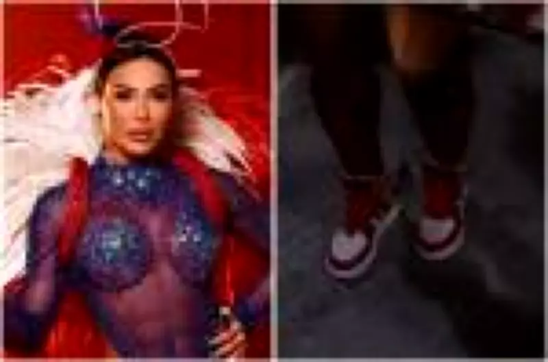 Gracyanne Barbosa desfila de tênis como rainha de bateria da União da Ilha