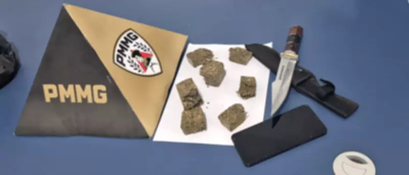 Homem com tornozeleira eletrônica é preso com sete barras de maconha em São José da Safira