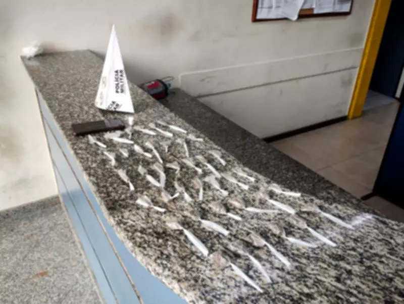 Homem de 30 anos é preso com drogas em Barra Mansa, no Rio de Janeiro