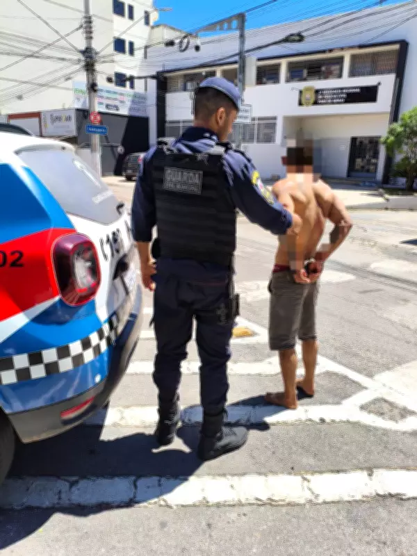 Homem é preso após agredir mãe idosa sob efeito de drogas em Pará de Minas